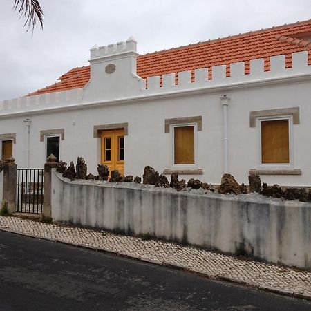 Castro Beach House Apartment Sintra Bagian luar foto
