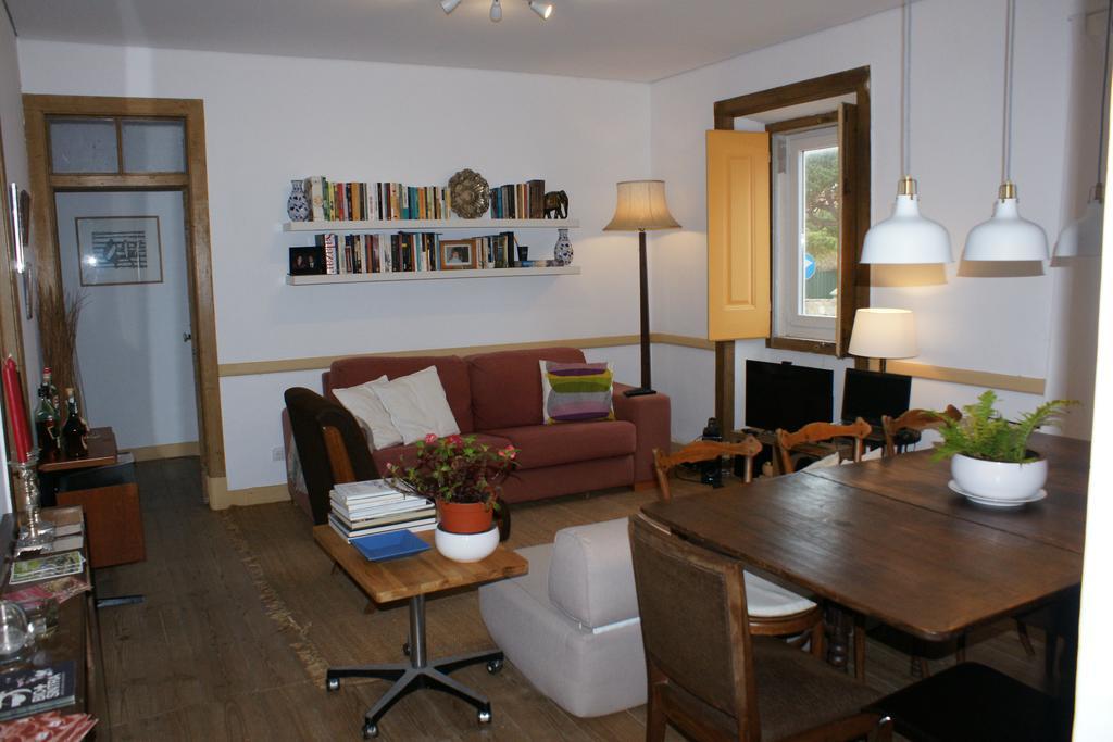 Castro Beach House Apartment Sintra Bagian luar foto